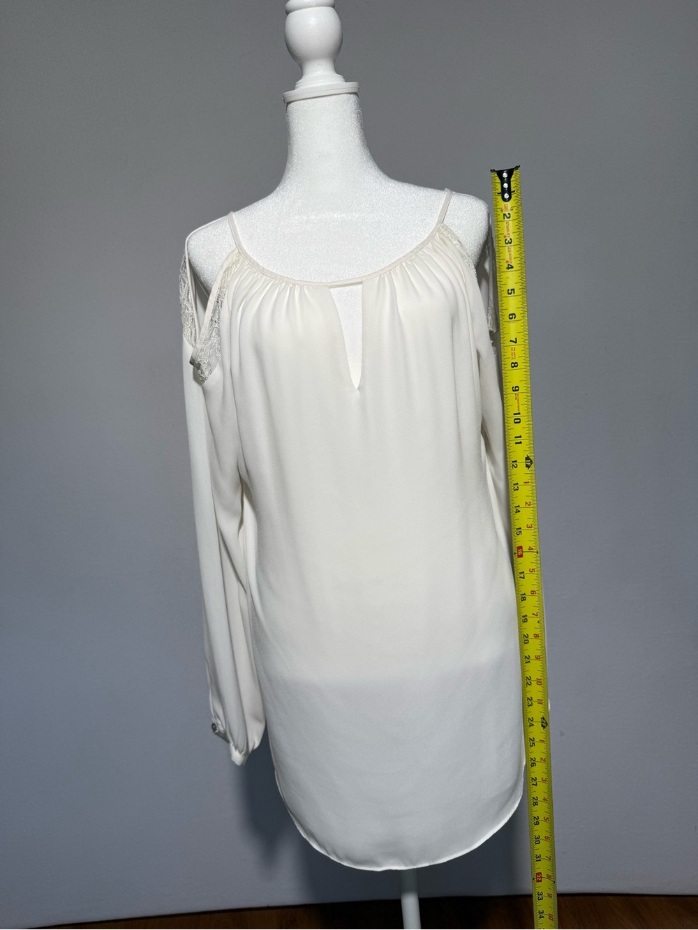 White House Black Market White Cold-Shoulder Lace-Trim Blouse - Picture 7 of 9
